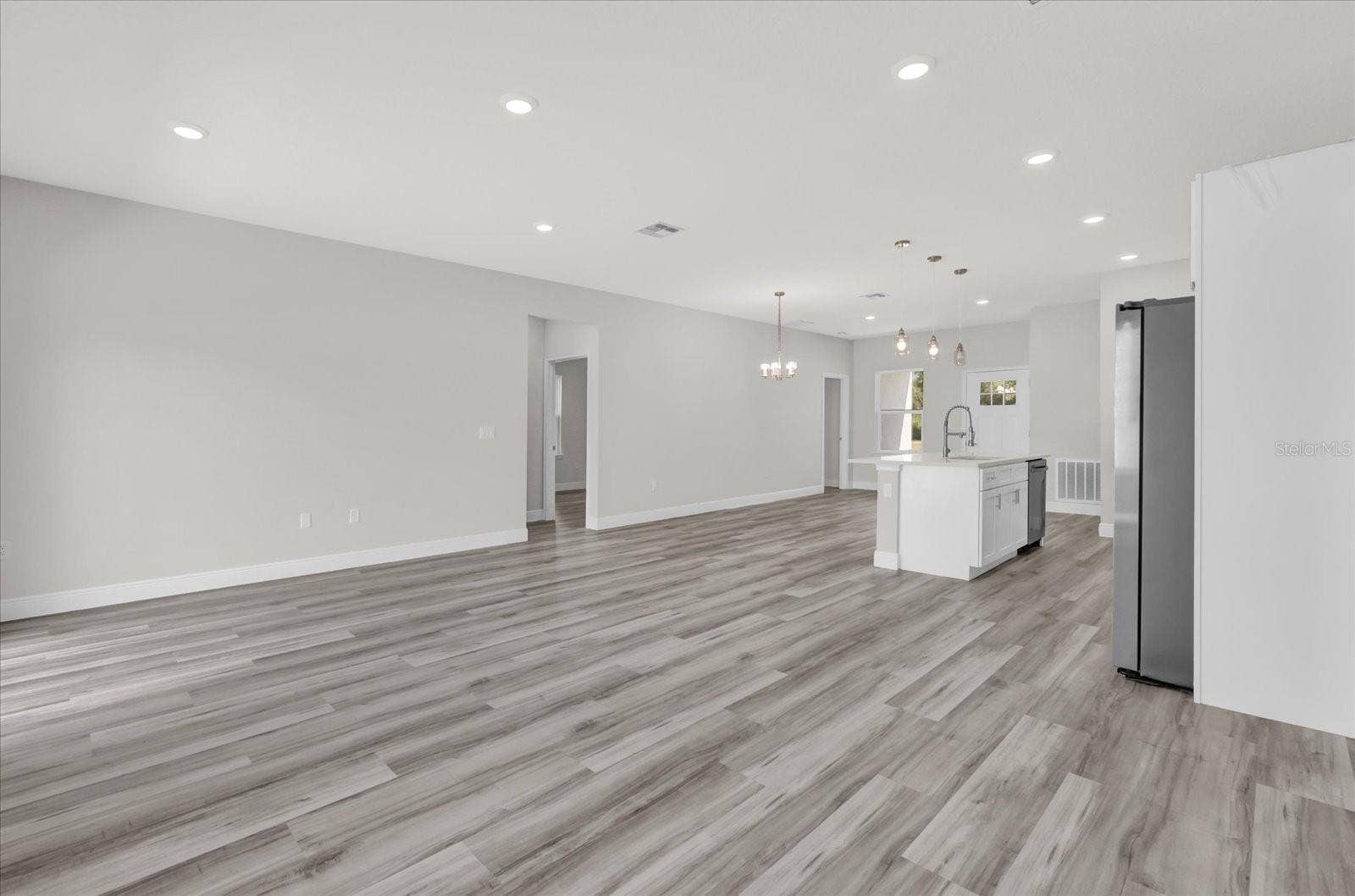 15684 SW 37TH CIRCLE, Ocala, FL 34473