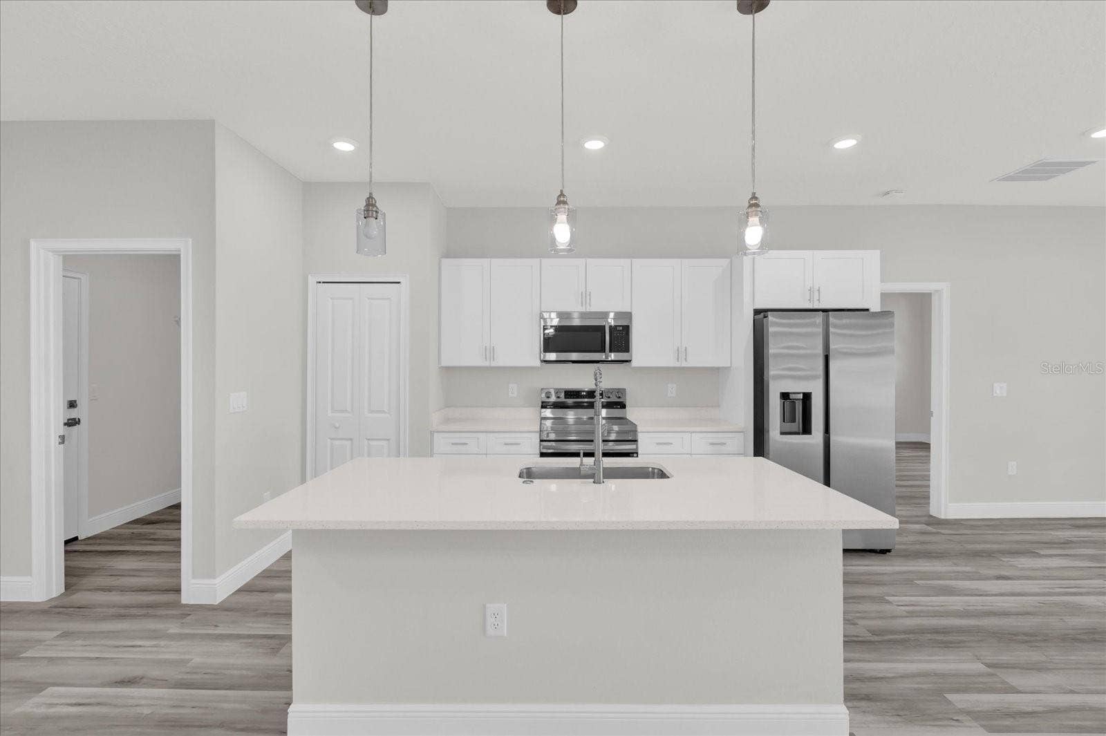 15684 SW 37TH CIRCLE, Ocala, FL 34473