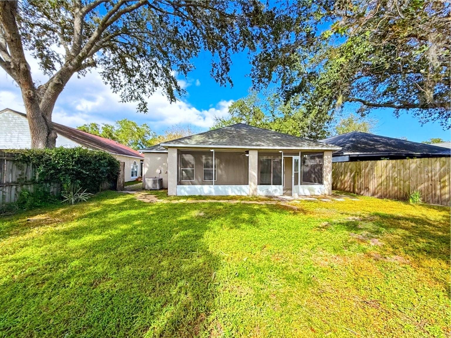 1621 WEKIVA CROSSING BOULEVARD, Apopka, FL 32703 1621 WEKIVA CROSSING BOULEVARD, Apopka, FL 32703
