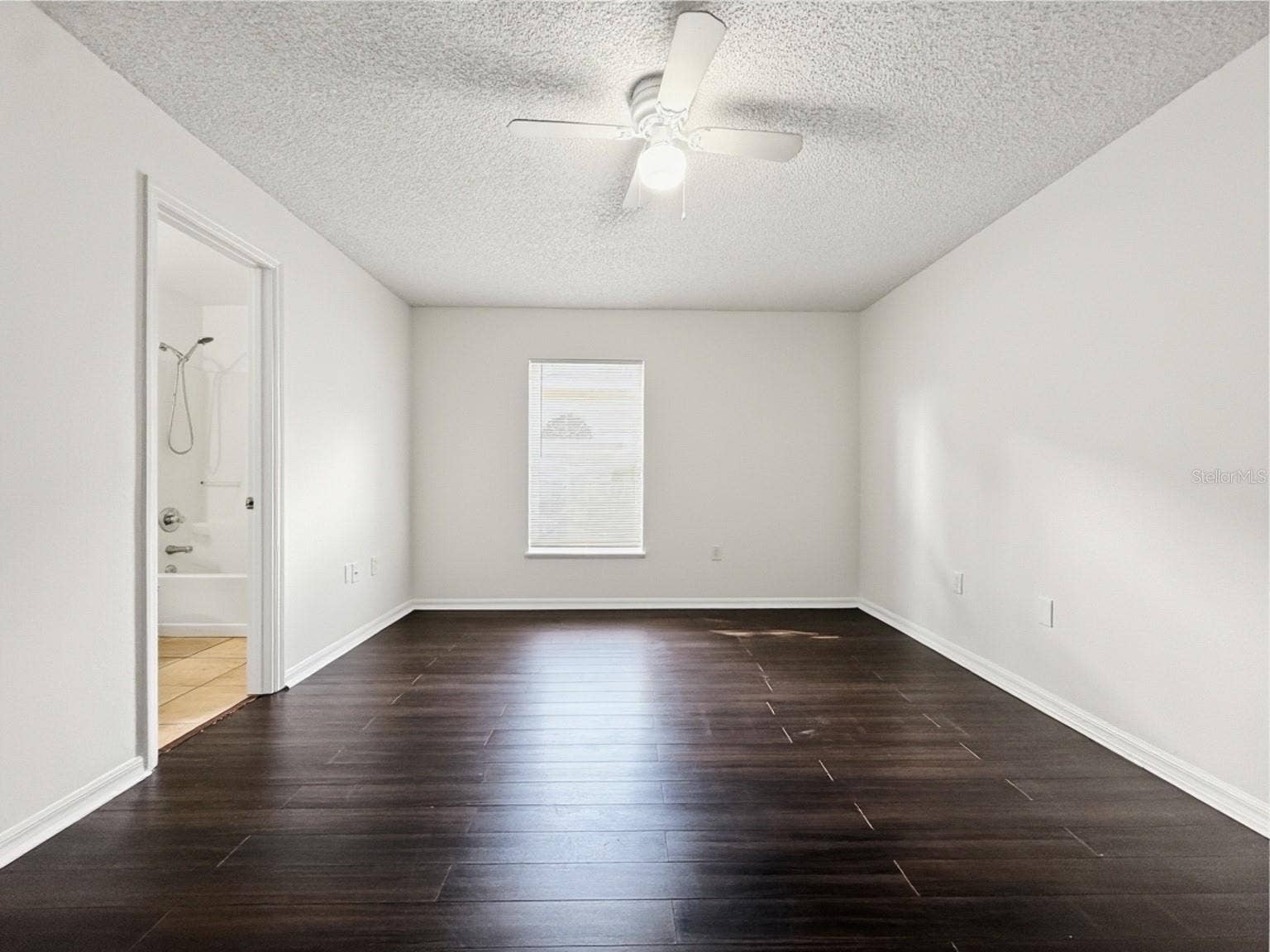 1621 WEKIVA CROSSING BOULEVARD, Apopka, FL 32703 1621 WEKIVA CROSSING BOULEVARD, Apopka, FL 32703