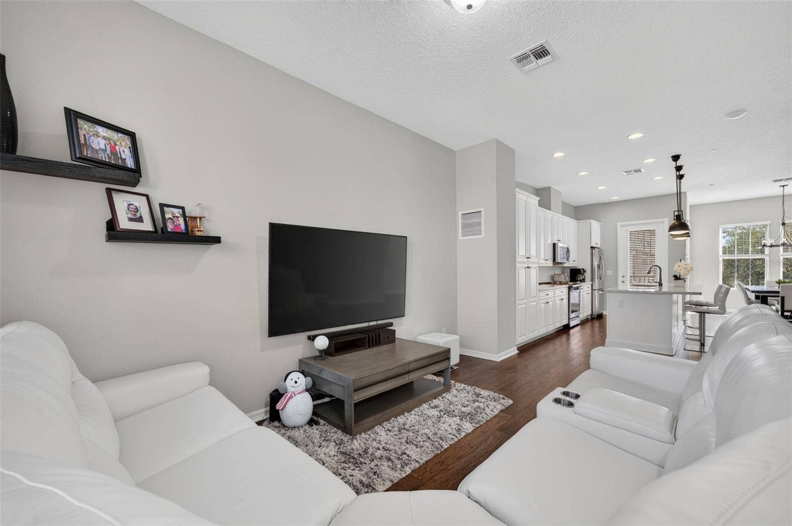 716 GRADO POINT, Oviedo, FL 32765 716 GRADO POINT, Oviedo, FL 32765