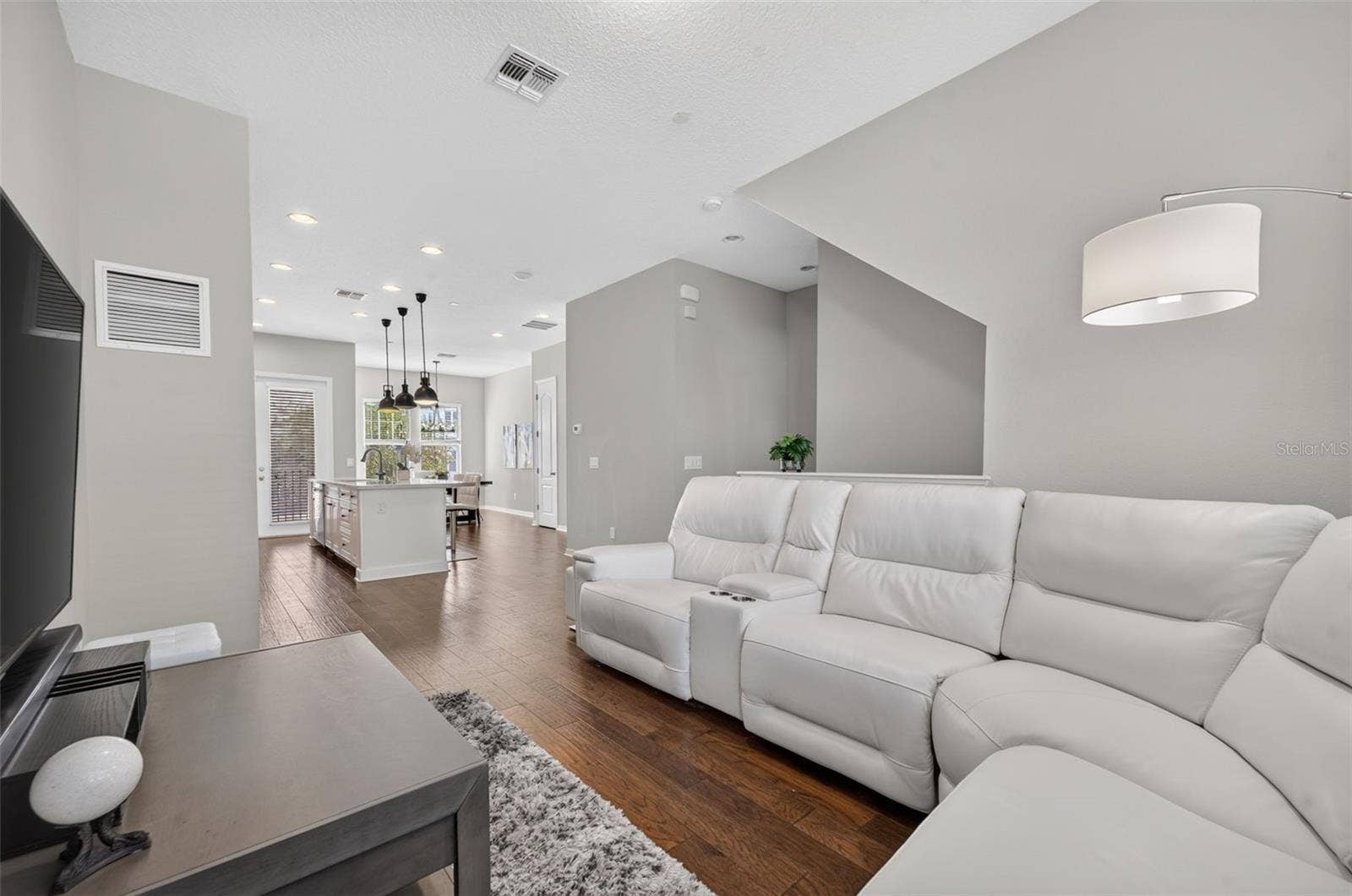 716 GRADO POINT, Oviedo, FL 32765 716 GRADO POINT, Oviedo, FL 32765