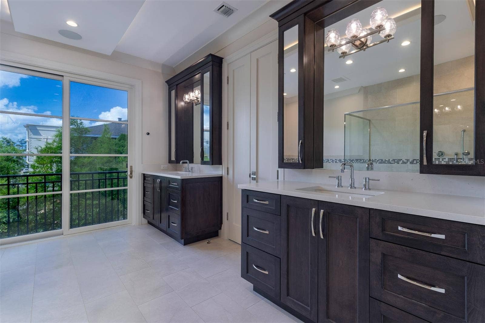 125 S INTERLACHEN AVENUE, #4, Winter Park, FL 32789 125 S INTERLACHEN AVENUE, #4, Winter Park, FL 32789