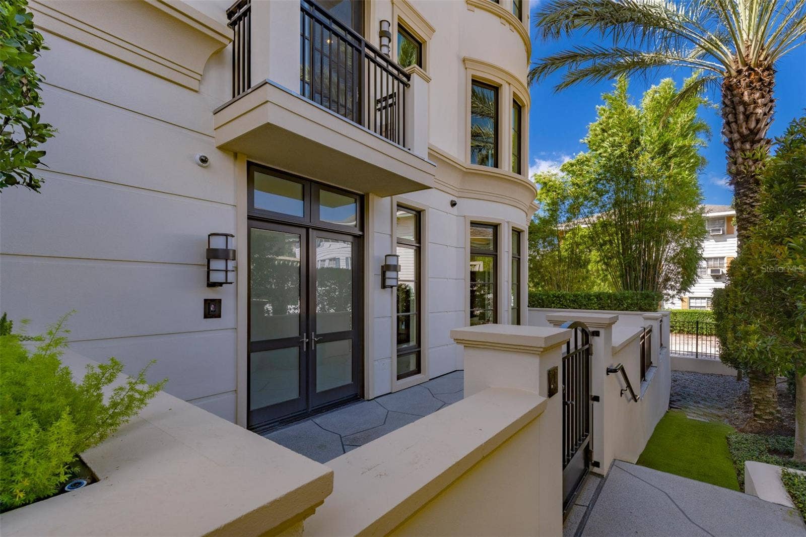 125 S INTERLACHEN AVENUE, #4, Winter Park, FL 32789 125 S INTERLACHEN AVENUE, #4, Winter Park, FL 32789