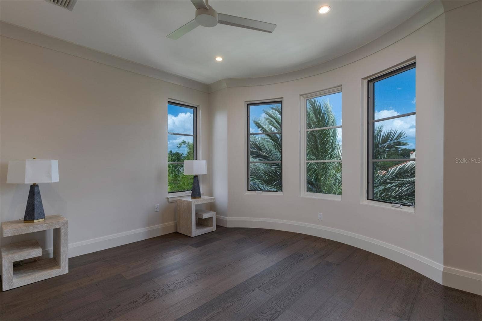125 S INTERLACHEN AVENUE, #4, Winter Park, FL 32789 125 S INTERLACHEN AVENUE, #4, Winter Park, FL 32789
