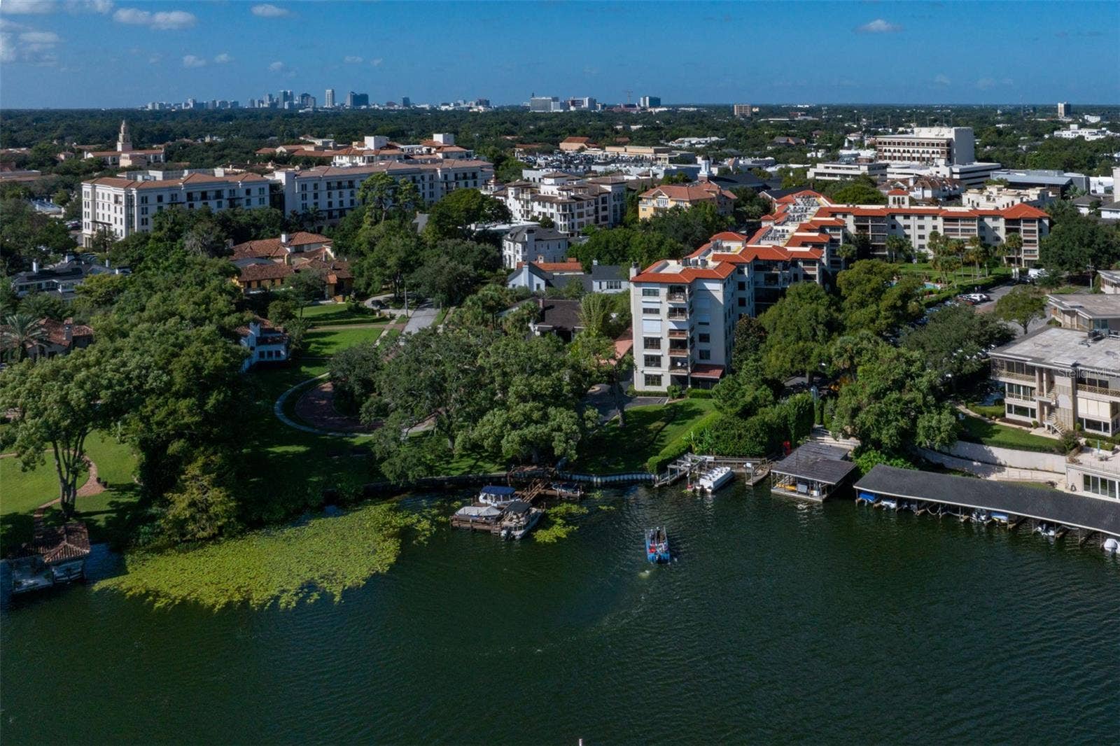 125 S INTERLACHEN AVENUE, #4, Winter Park, FL 32789 125 S INTERLACHEN AVENUE, #4, Winter Park, FL 32789