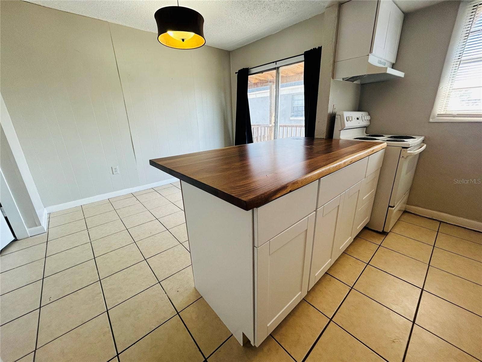 2777 L B MCLEOD ROAD, #D, Orlando, FL 32805