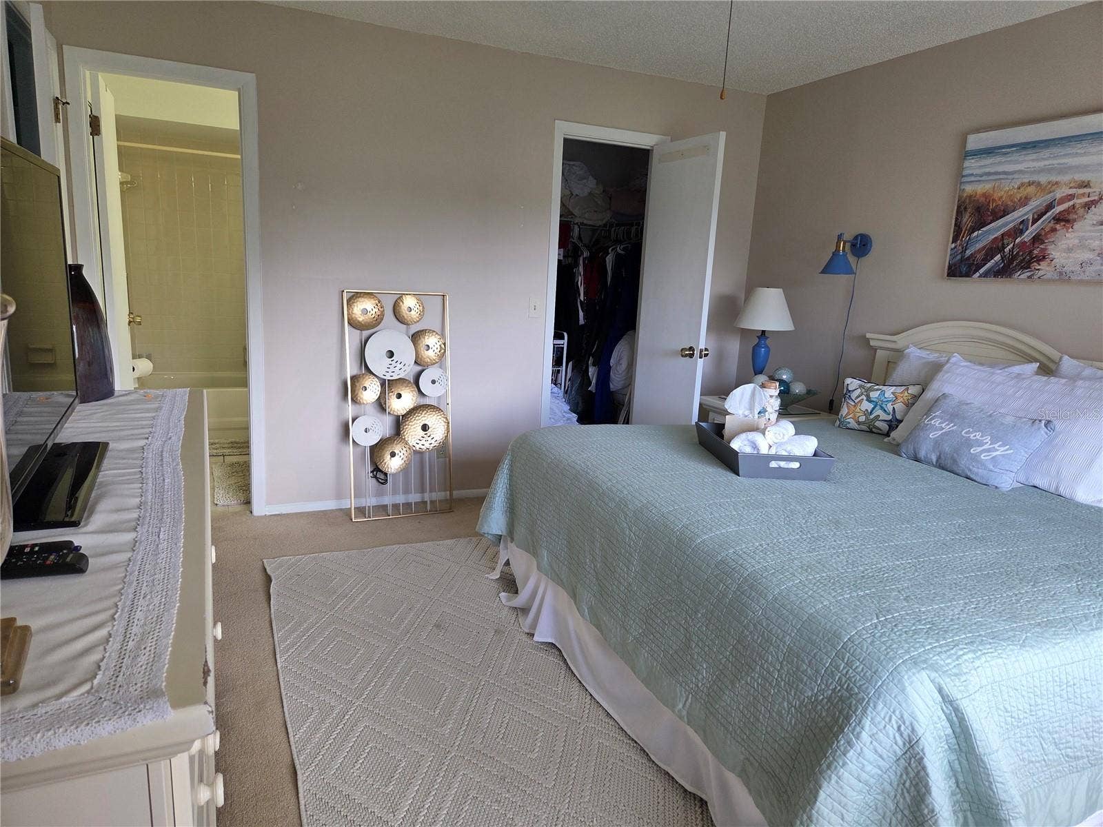 104 FAIRFAX DRIVE, Daytona Beach, FL 32119 104 FAIRFAX DRIVE, Daytona Beach, FL 32119