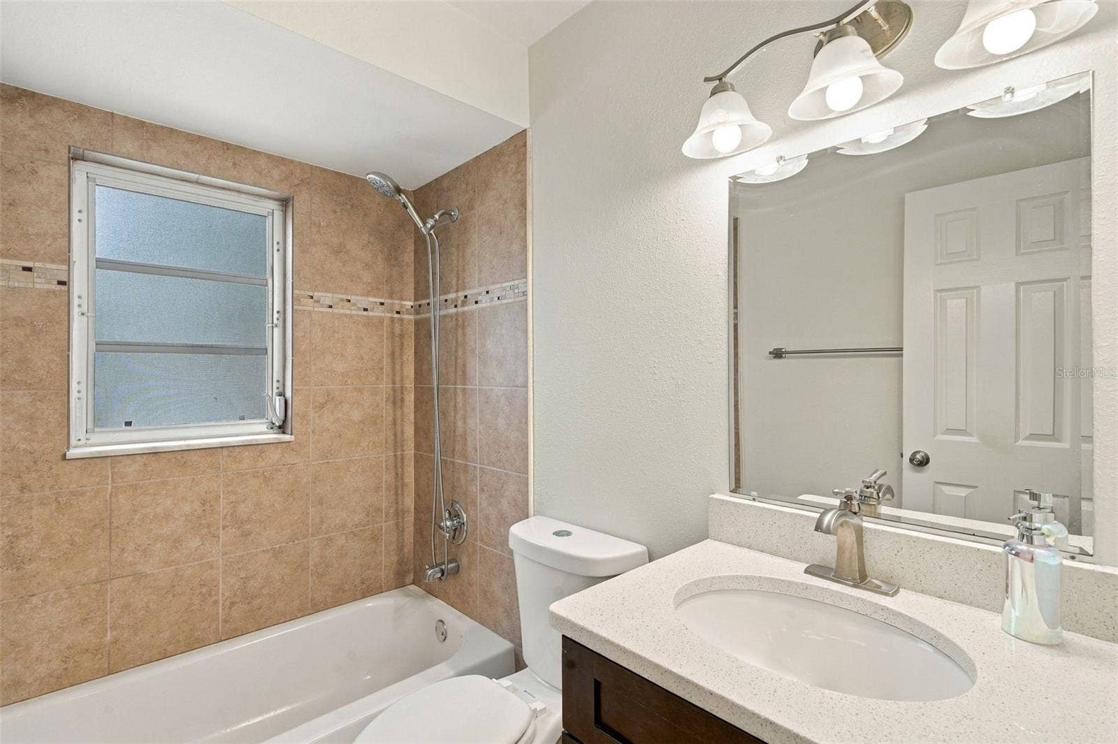 124 PARK AVENUE, Casselberry, FL 32707