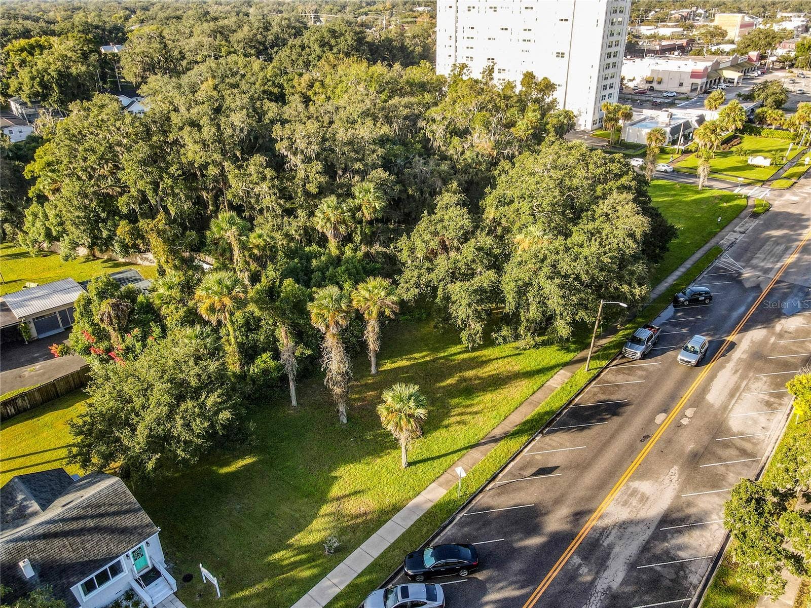 E 1ST STREET, Sanford, FL 32771