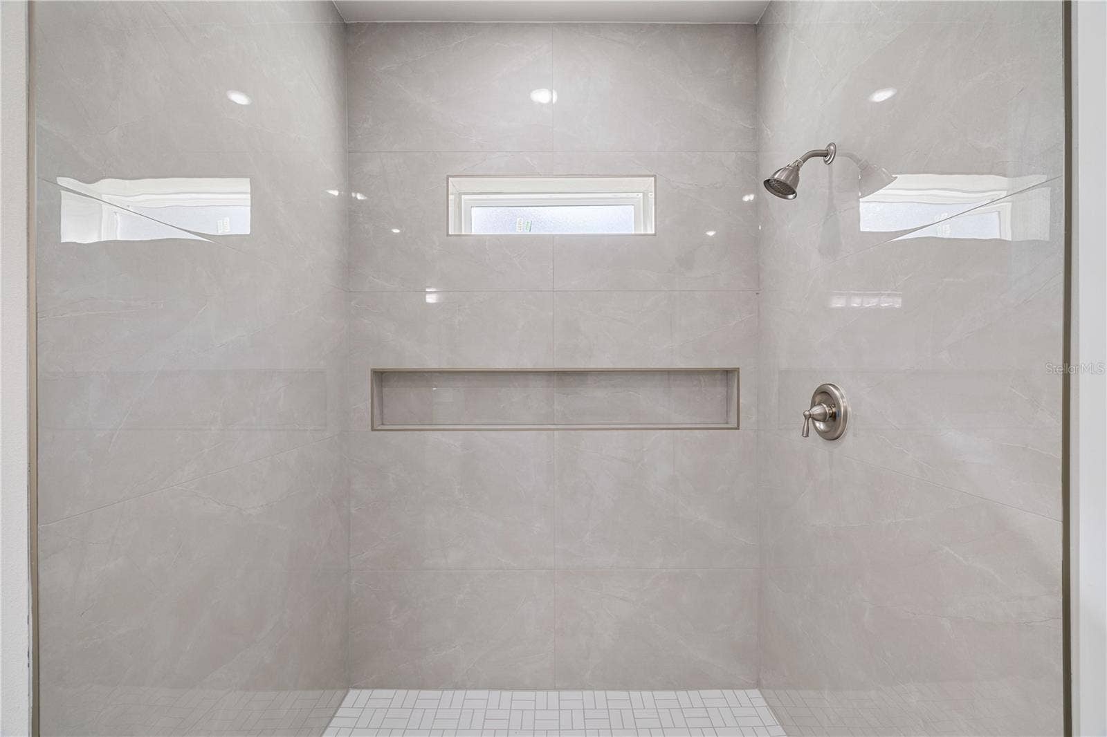 1601 W COUNTRY CLUB BOULEVARD, Citrus Springs, FL 34434