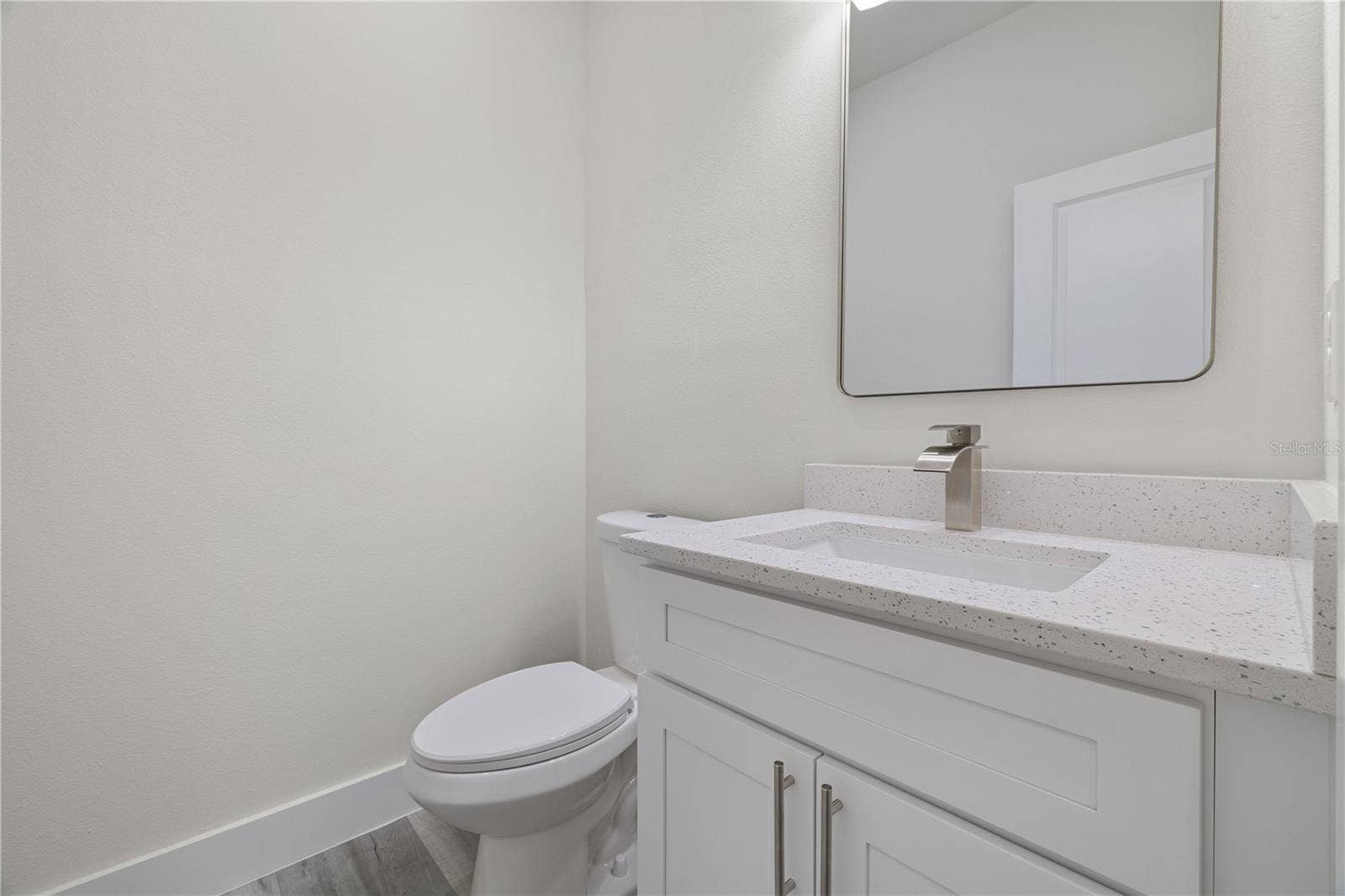 1601 W COUNTRY CLUB BOULEVARD, Citrus Springs, FL 34434