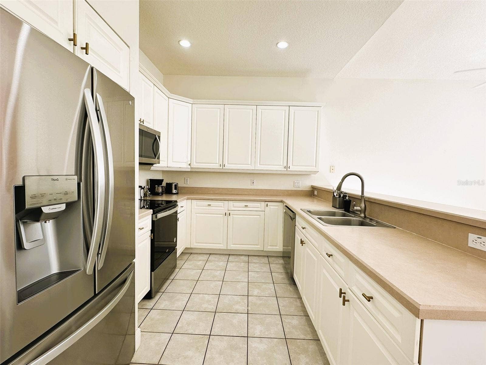 14342 TAMBOURINE DRIVE, Orlando, FL 32837 14342 TAMBOURINE DRIVE, Orlando, FL 32837