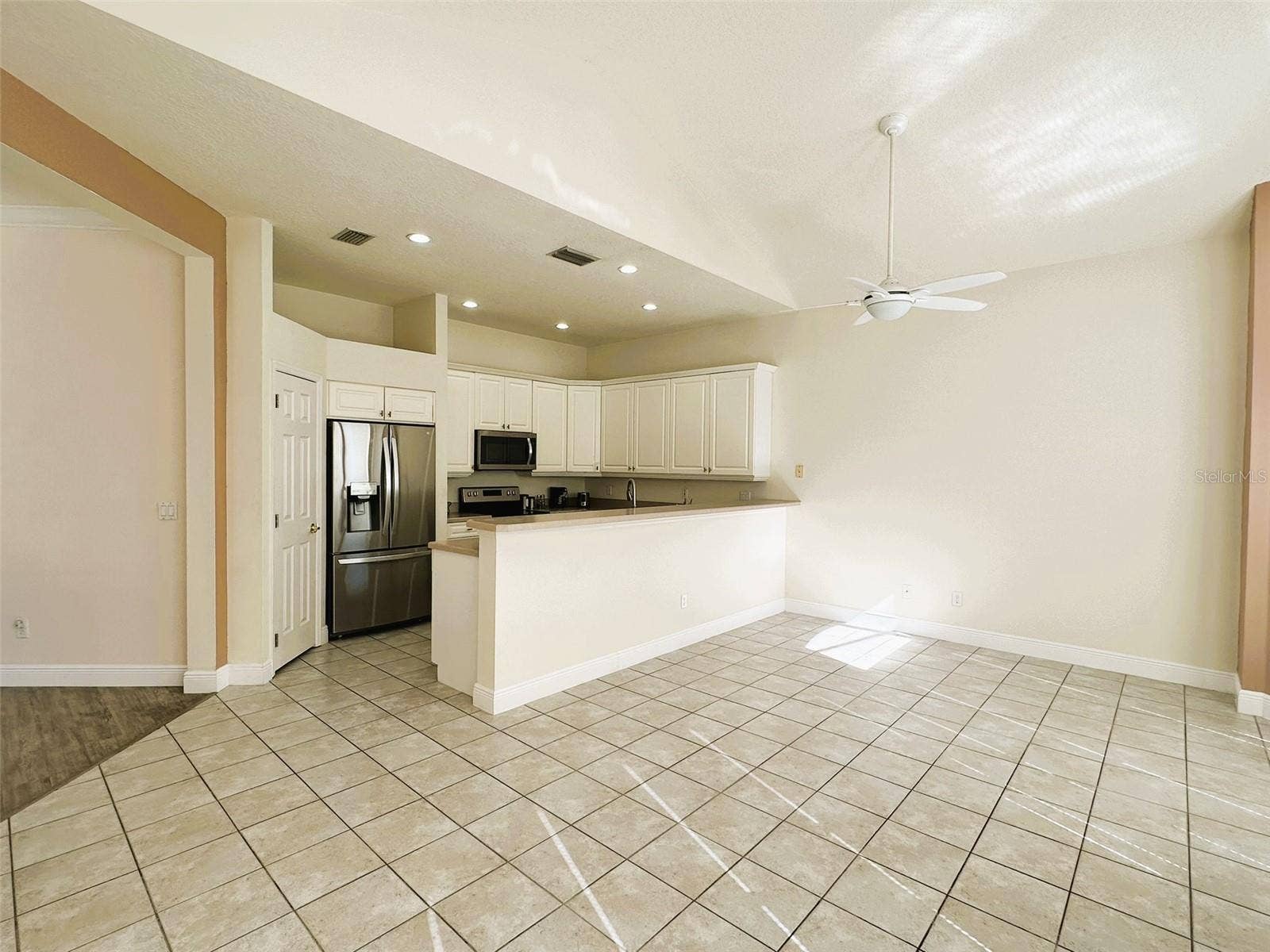 14342 TAMBOURINE DRIVE, Orlando, FL 32837 14342 TAMBOURINE DRIVE, Orlando, FL 32837