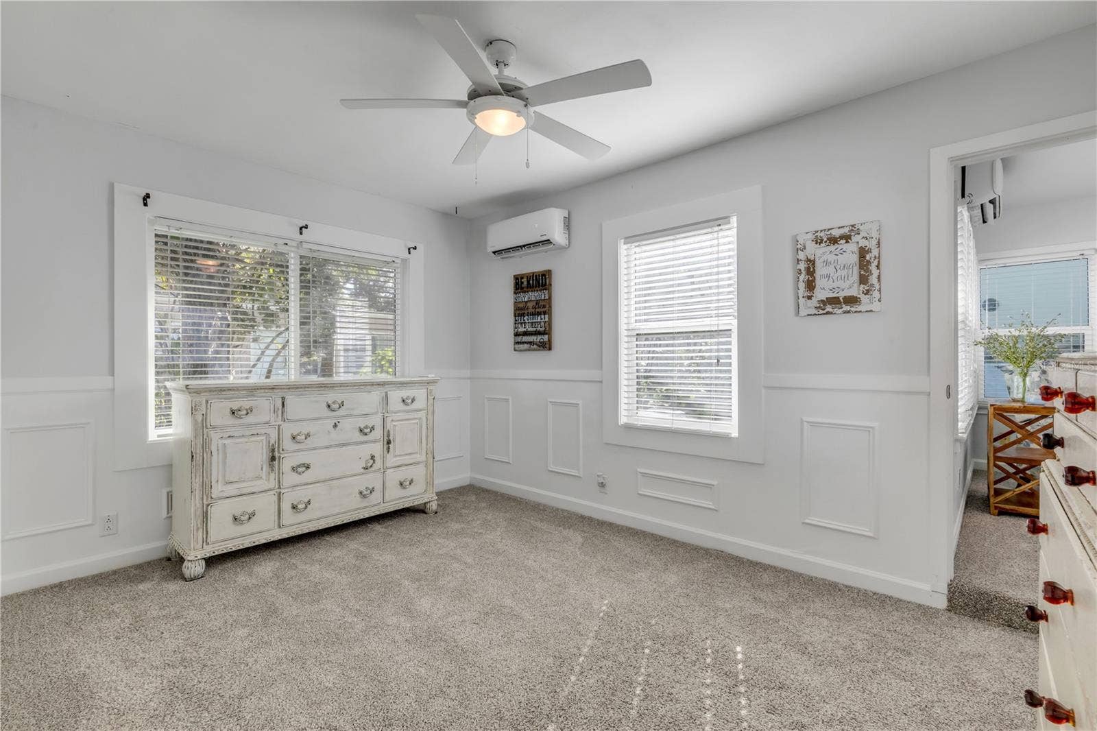 731 N OLEANDER AVENUE, Daytona Beach, FL 32118 731 N OLEANDER AVENUE, Daytona Beach, FL 32118