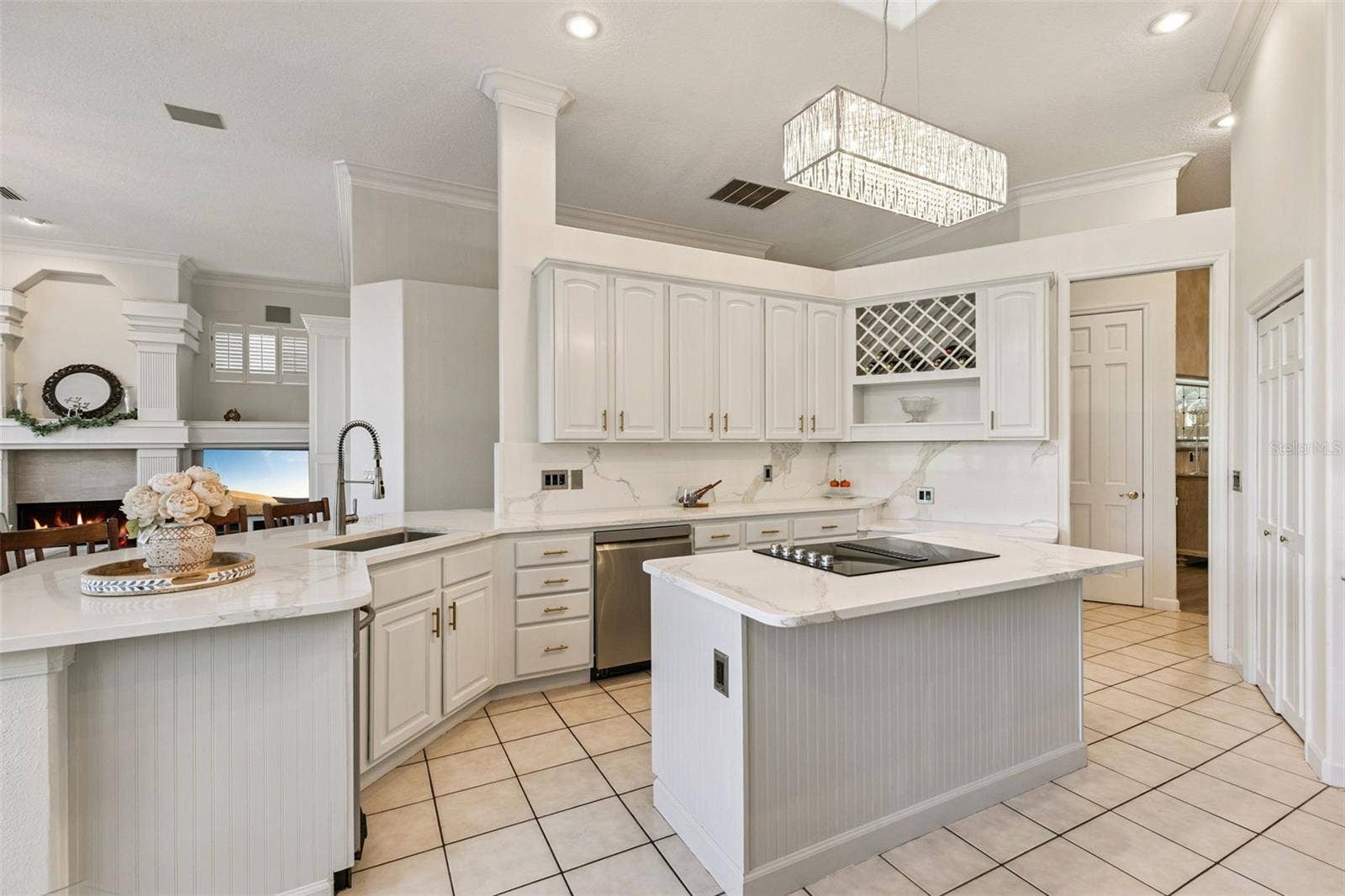 175 PROMENADE CIRCLE, Lake Mary, FL 32746