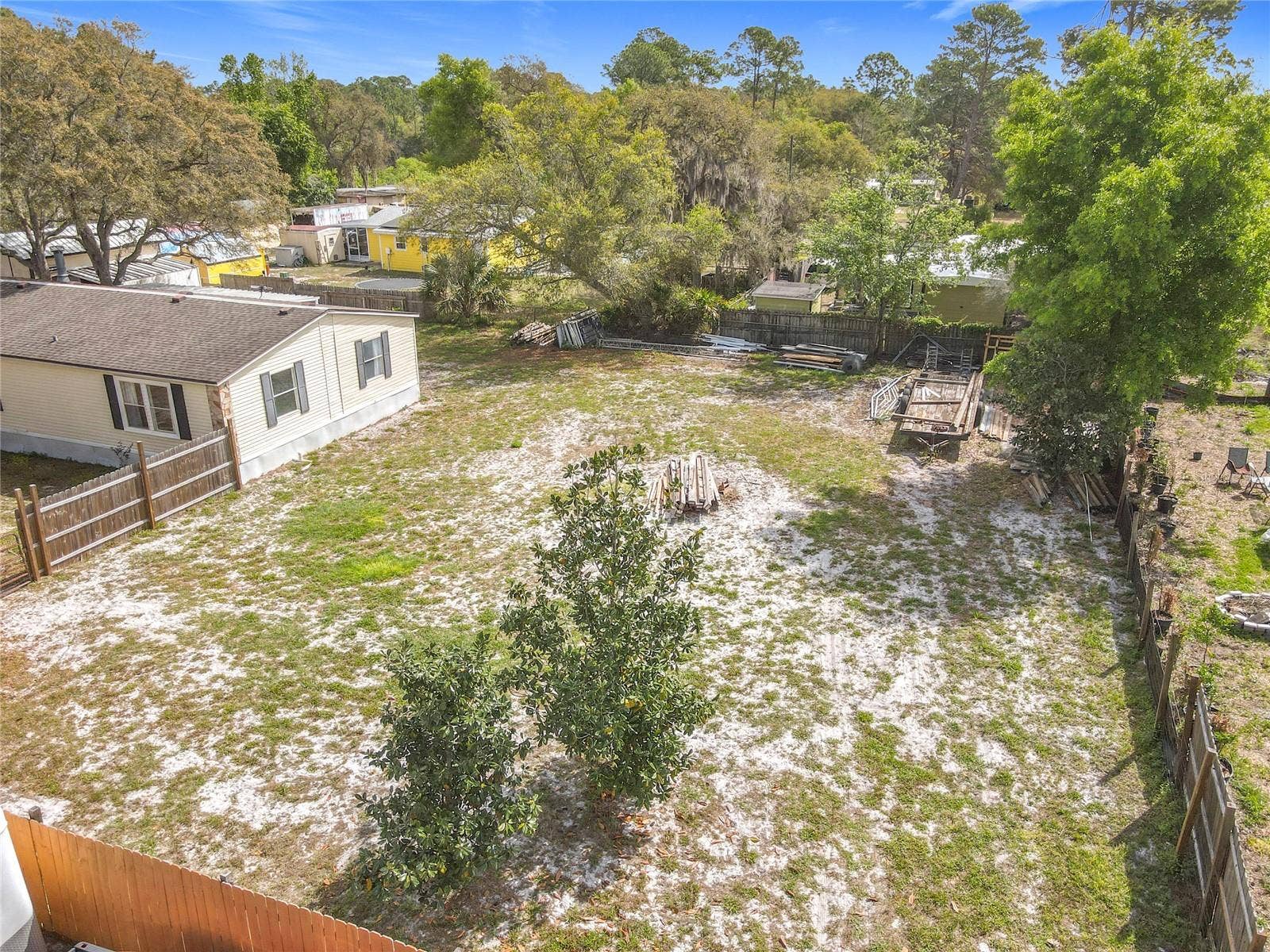 45750 PINE STREET, Paisley, FL 32767 45750 PINE STREET, Paisley, FL 32767
