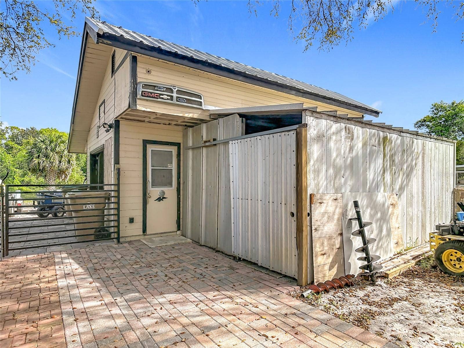 45750 PINE STREET, Paisley, FL 32767 45750 PINE STREET, Paisley, FL 32767