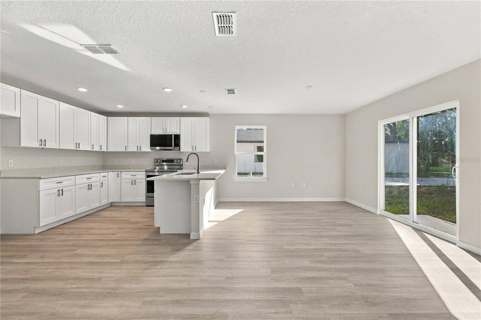530 PALMETTO STREET, Eustis, FL 32726