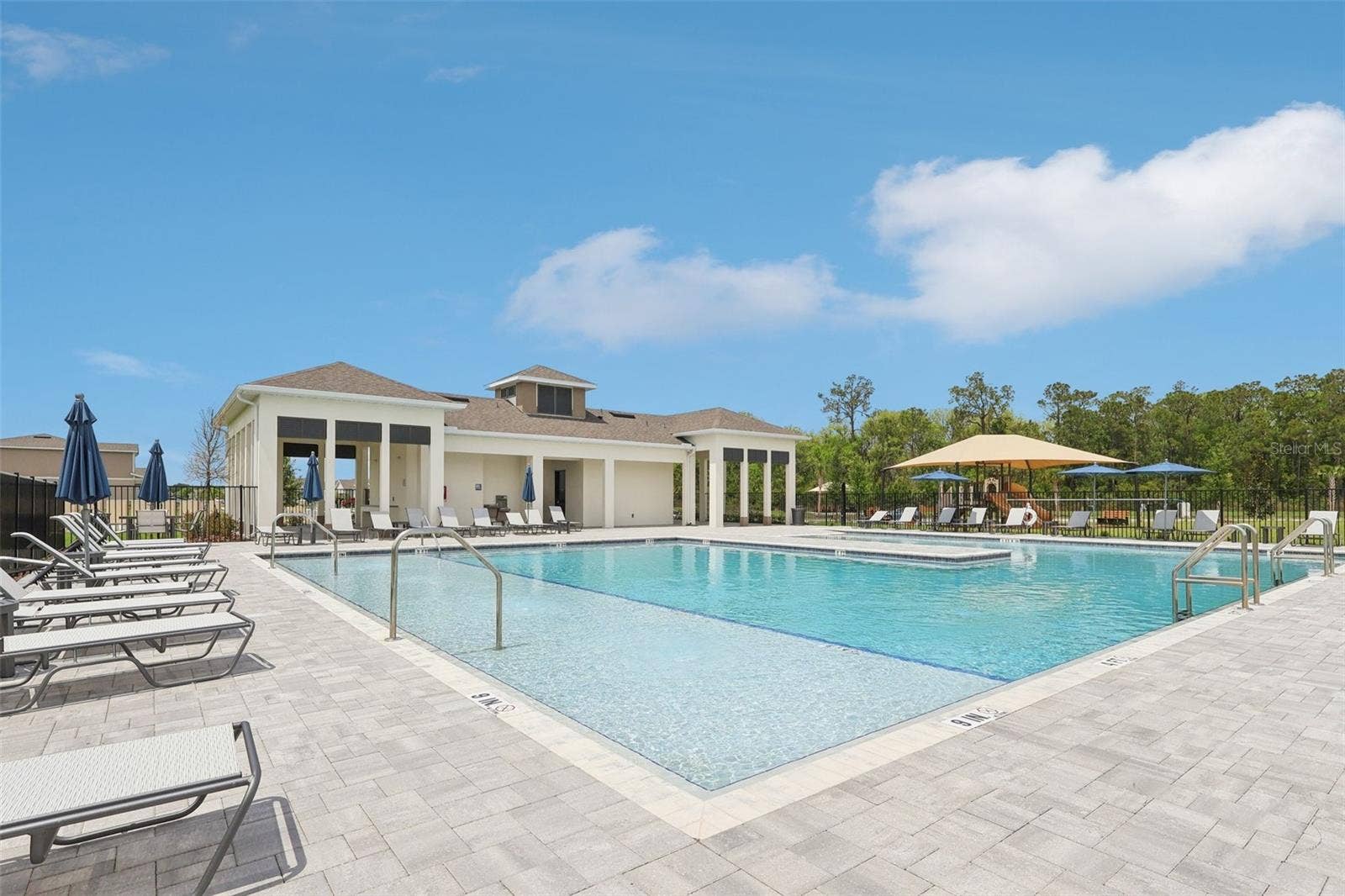 1827 LINK LOOP, St Cloud, FL 34771 Community Pool