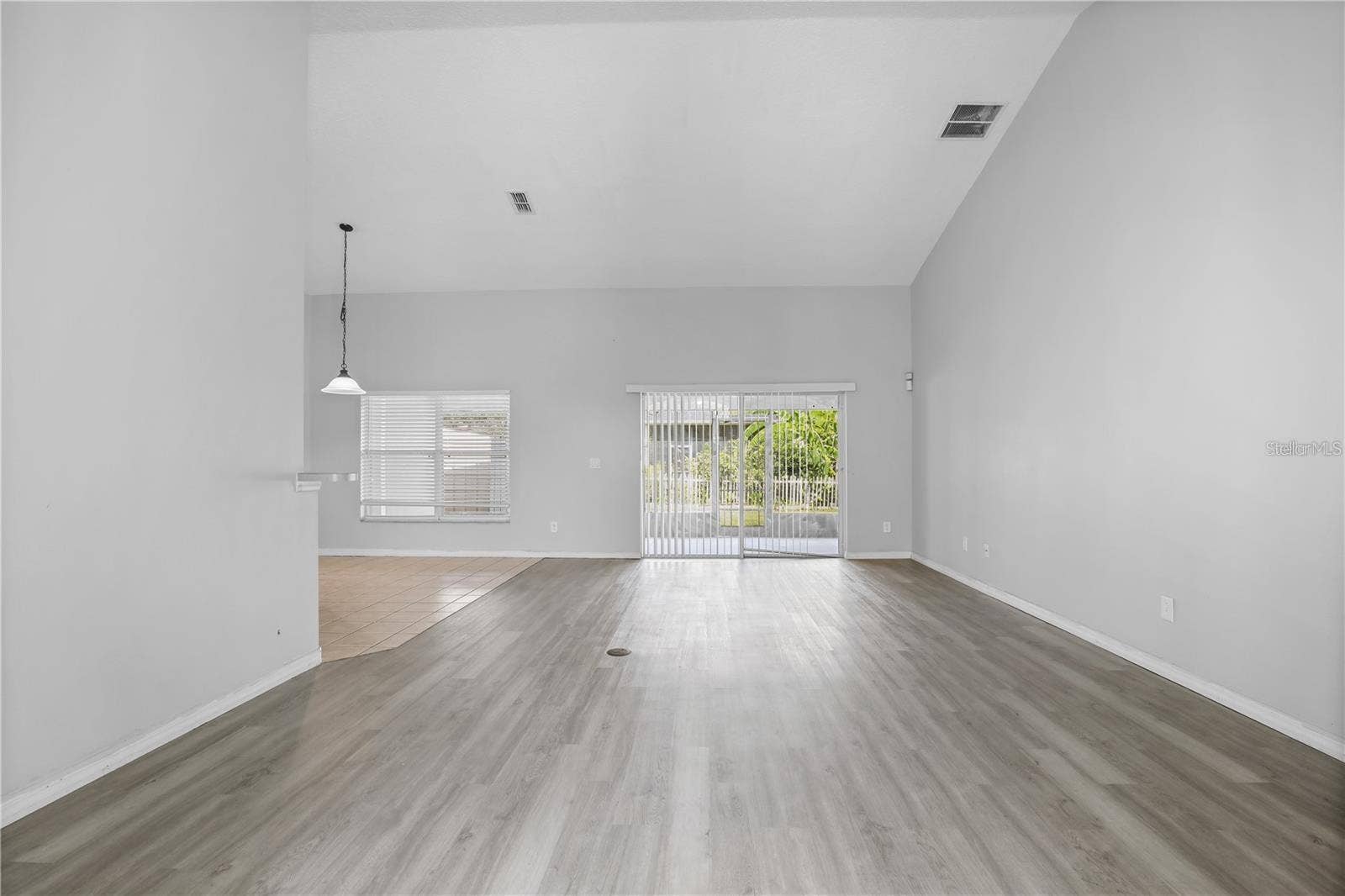 2264 VIEHMAN TRAIL, Kissimmee, FL 34746 2264 VIEHMAN TRAIL, Kissimmee, FL 34746