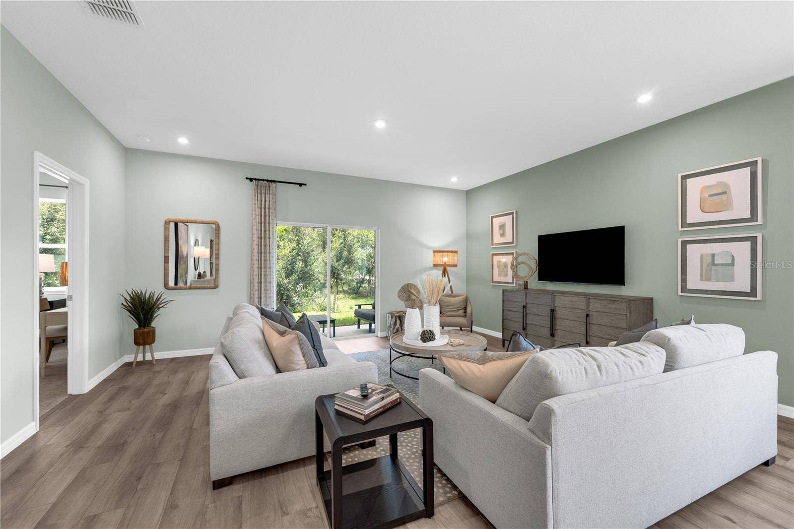 12826 TROVITA DRIVE, Grand Island, FL 32735 12826 TROVITA DRIVE, Grand Island, FL 32735