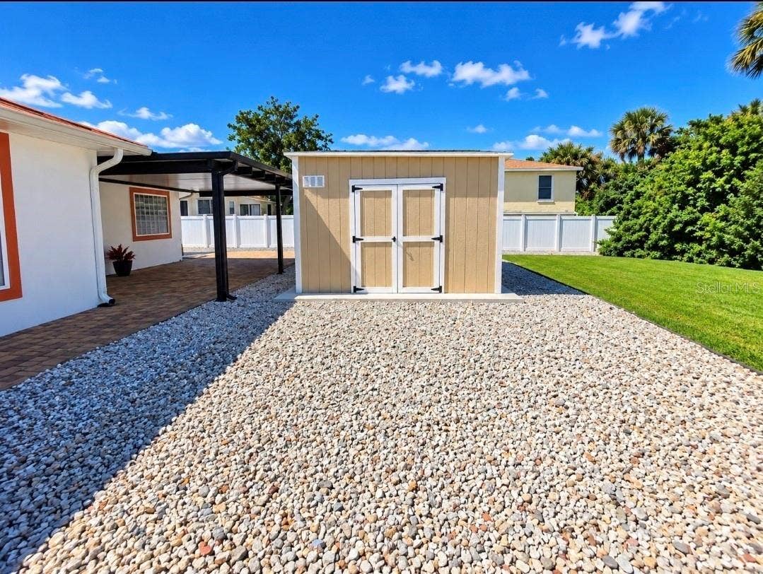 121 HARRISON ROAD, Daytona Beach, FL 32118 121 HARRISON ROAD, Daytona Beach, FL 32118