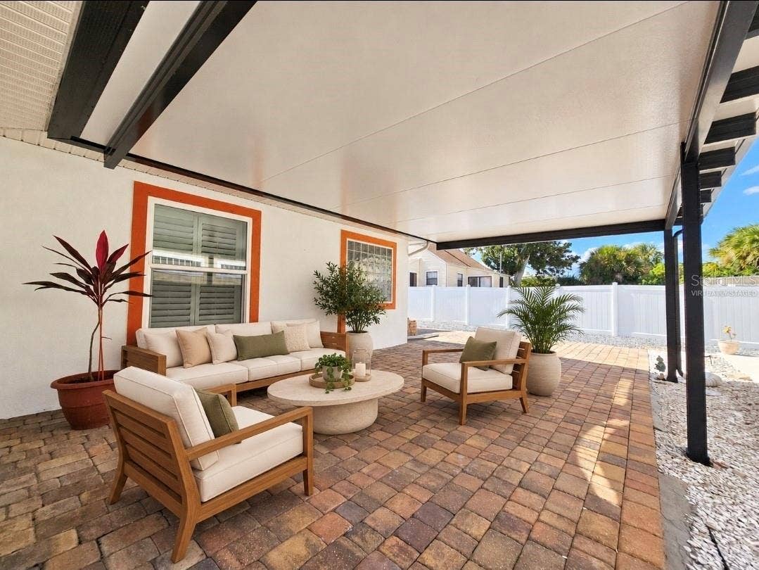 121 HARRISON ROAD, Daytona Beach, FL 32118 This photo has been virtually staged.