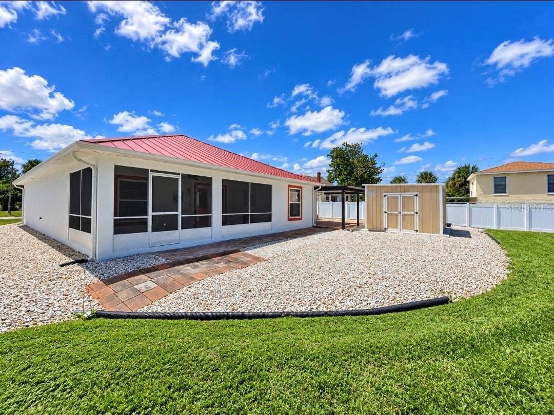 121 HARRISON ROAD, Daytona Beach, FL 32118 121 HARRISON ROAD, Daytona Beach, FL 32118