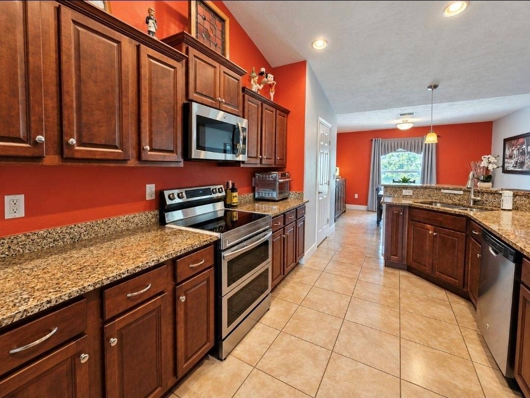 121 HARRISON ROAD, Daytona Beach, FL 32118 121 HARRISON ROAD, Daytona Beach, FL 32118
