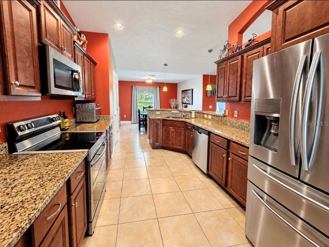 121 HARRISON ROAD, Daytona Beach, FL 32118 121 HARRISON ROAD, Daytona Beach, FL 32118
