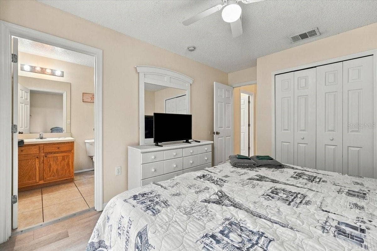 8504 CRYSTAL COVE LOOP, Kissimmee, FL 34747 8504 CRYSTAL COVE LOOP, Kissimmee, FL 34747