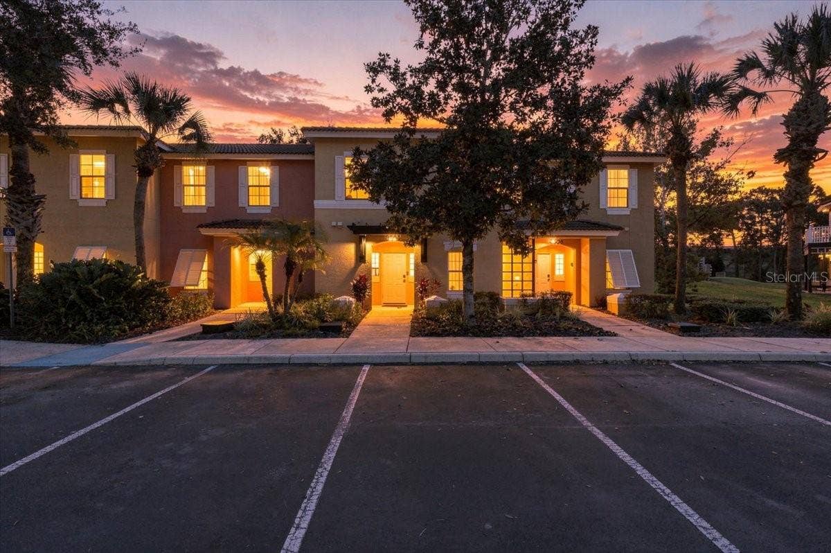 8504 CRYSTAL COVE LOOP, Kissimmee, FL 34747 8504 CRYSTAL COVE LOOP, Kissimmee, FL 34747