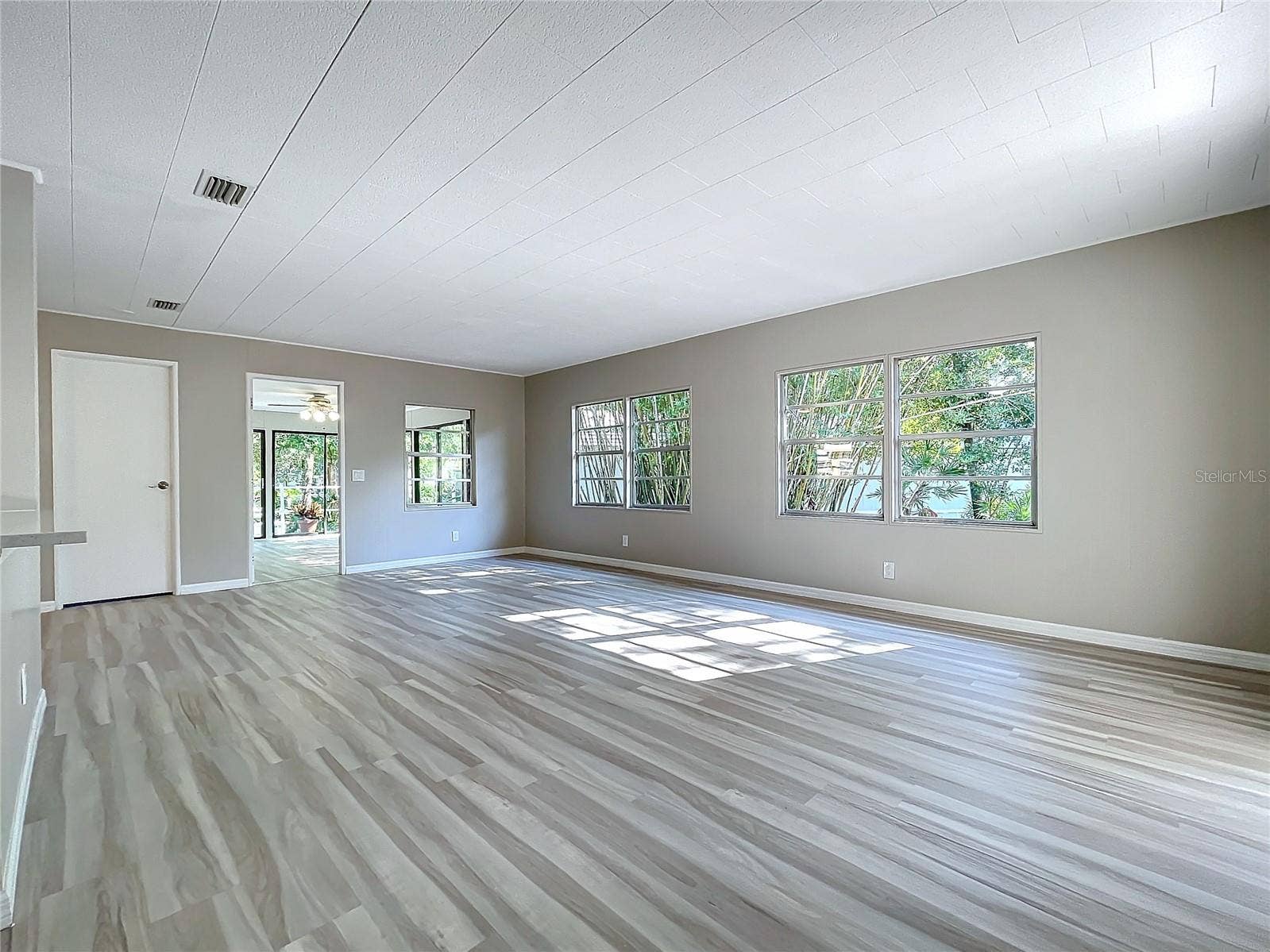 230 PEPPERTREE COURT, Lake Mary, FL 32746 230 PEPPERTREE COURT, Lake Mary, FL 32746