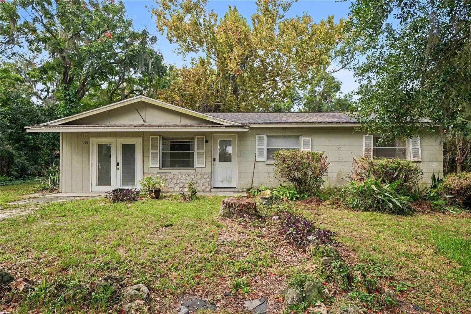 508 SOUTH DIXIE AVENUE, Fruitland Park, FL 34731