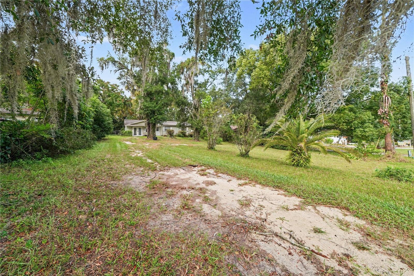 508 SOUTH DIXIE AVENUE, Fruitland Park, FL 34731