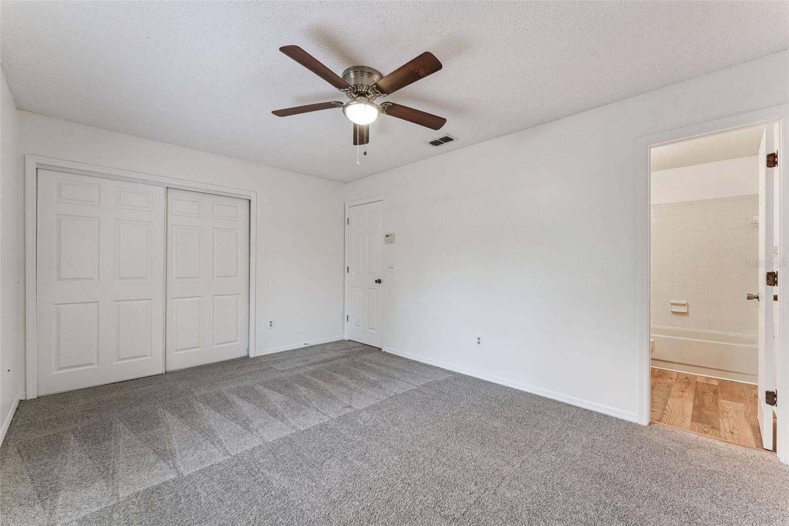 1619 SHADY RIDGE COURT, #256, Orlando, FL 32807 1619 SHADY RIDGE COURT, #256, Orlando, FL 32807