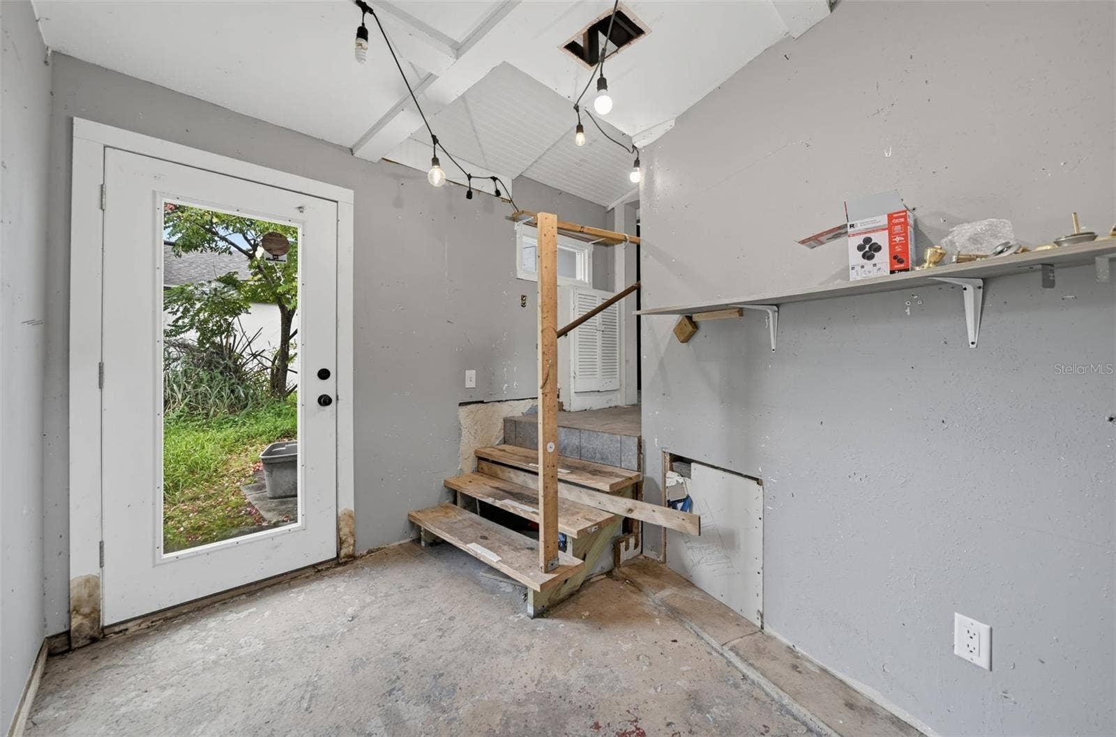 314 S HOLLY AVENUE, Sanford, FL 32771