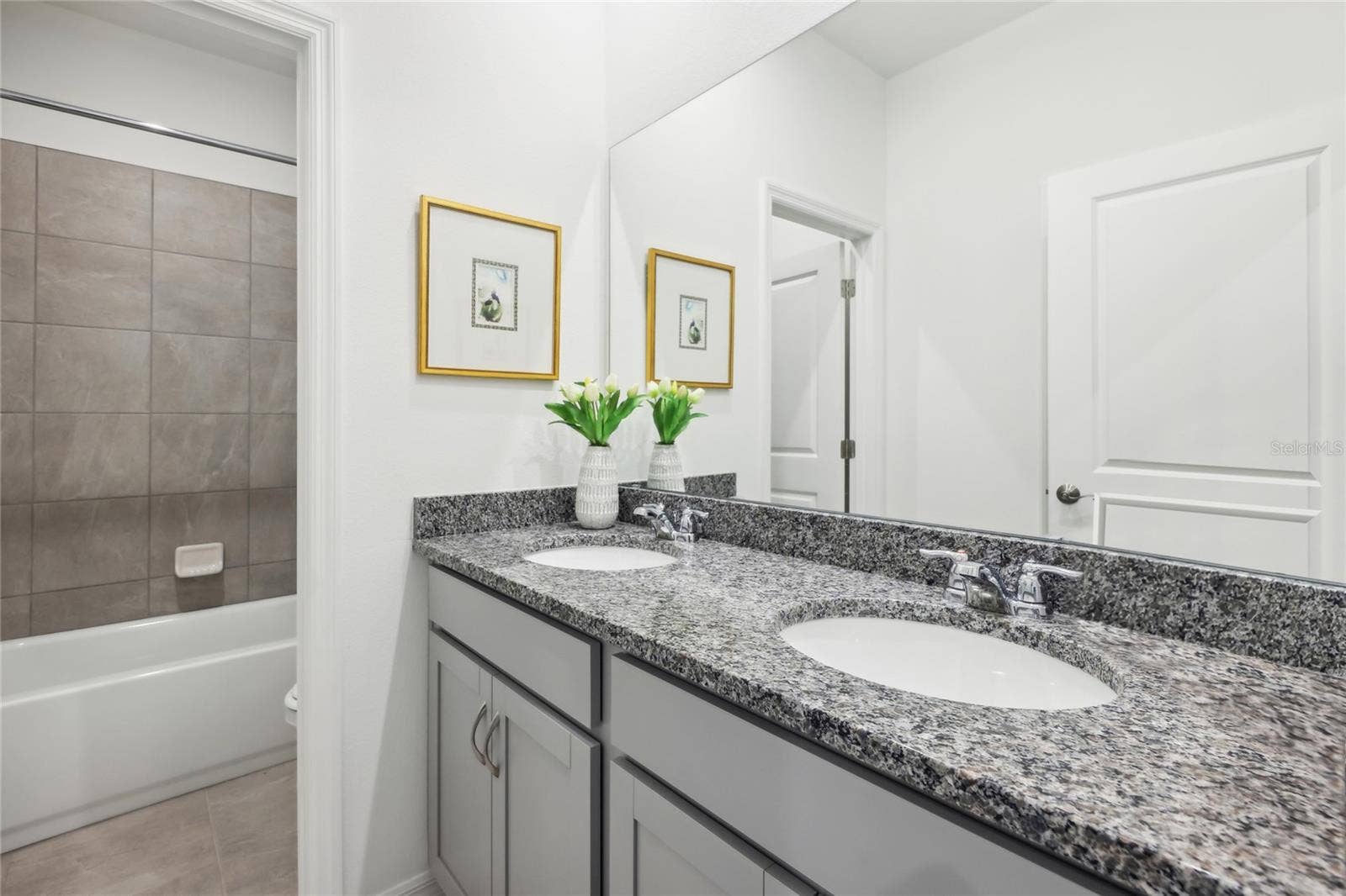 12924 CARA COURT, Grand Island, FL 32735 12924 CARA COURT, Grand Island, FL 32735