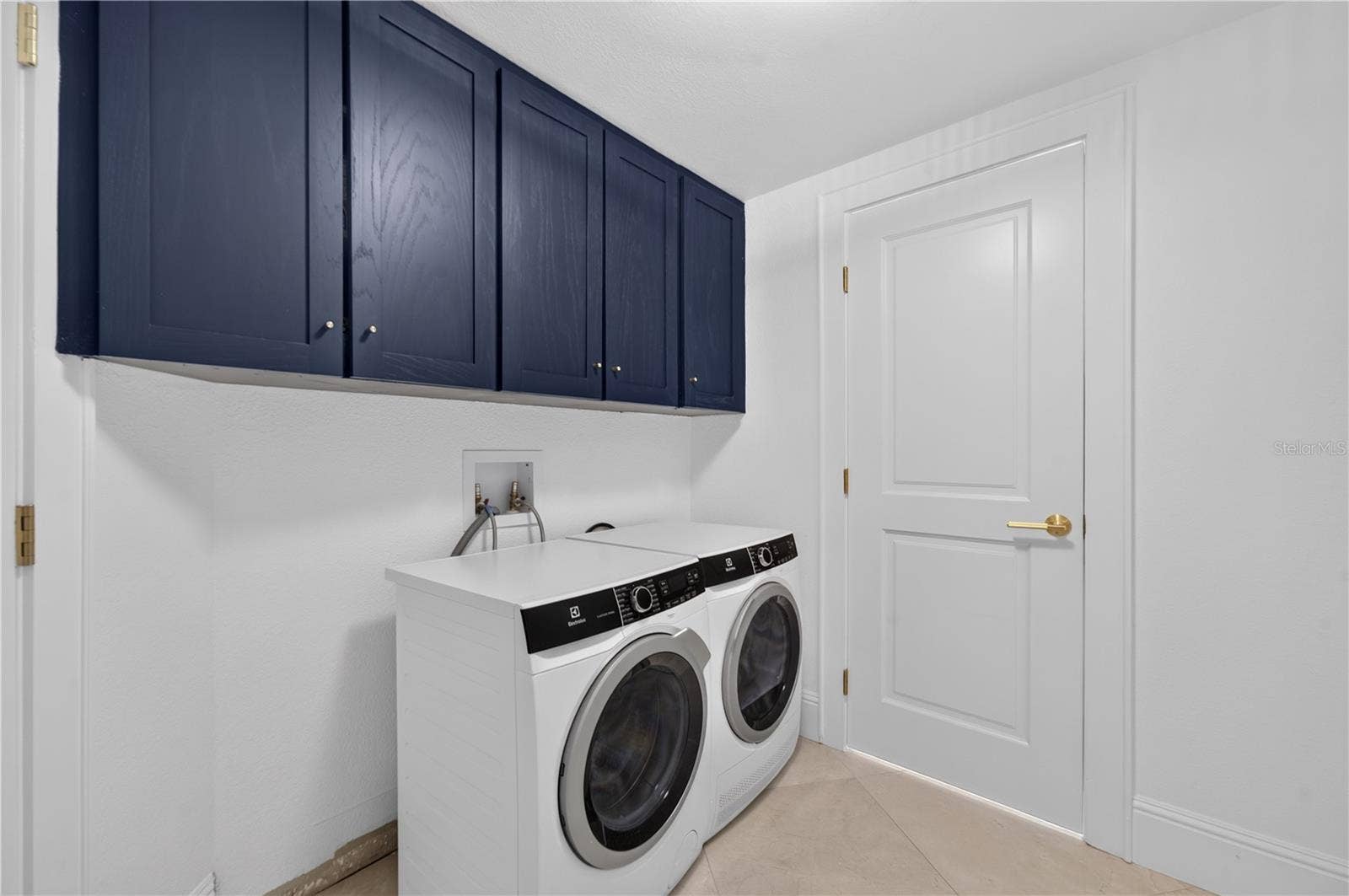 1500 HARRIS CIRCLE, Winter Park, FL 32789 Laundry room