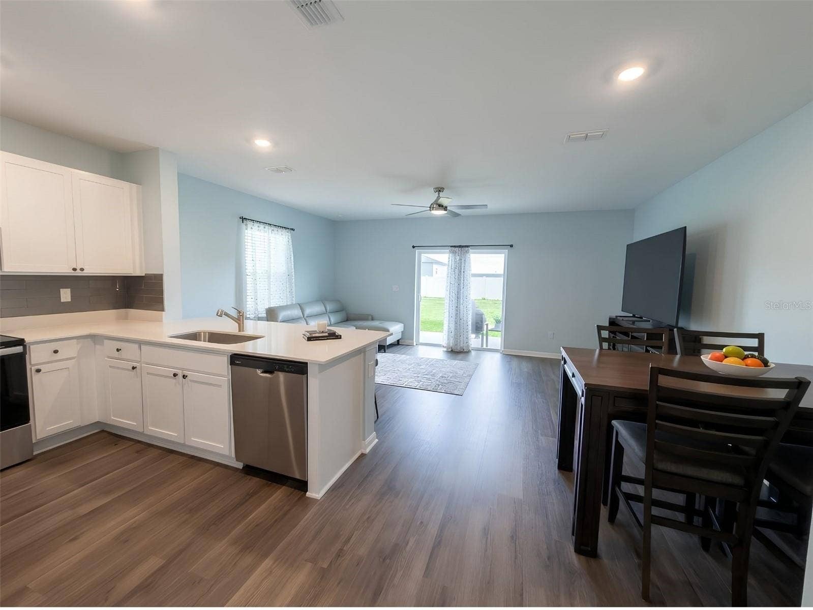 1327 TALLOWWOOD LANE, Davenport, FL 33837 Virtualy Staged