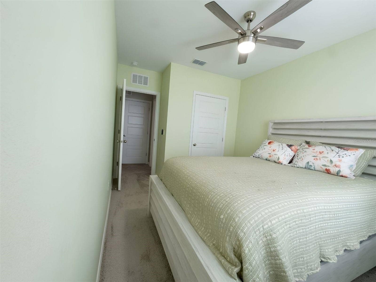 1327 TALLOWWOOD LANE, Davenport, FL 33837 1327 TALLOWWOOD LANE, Davenport, FL 33837