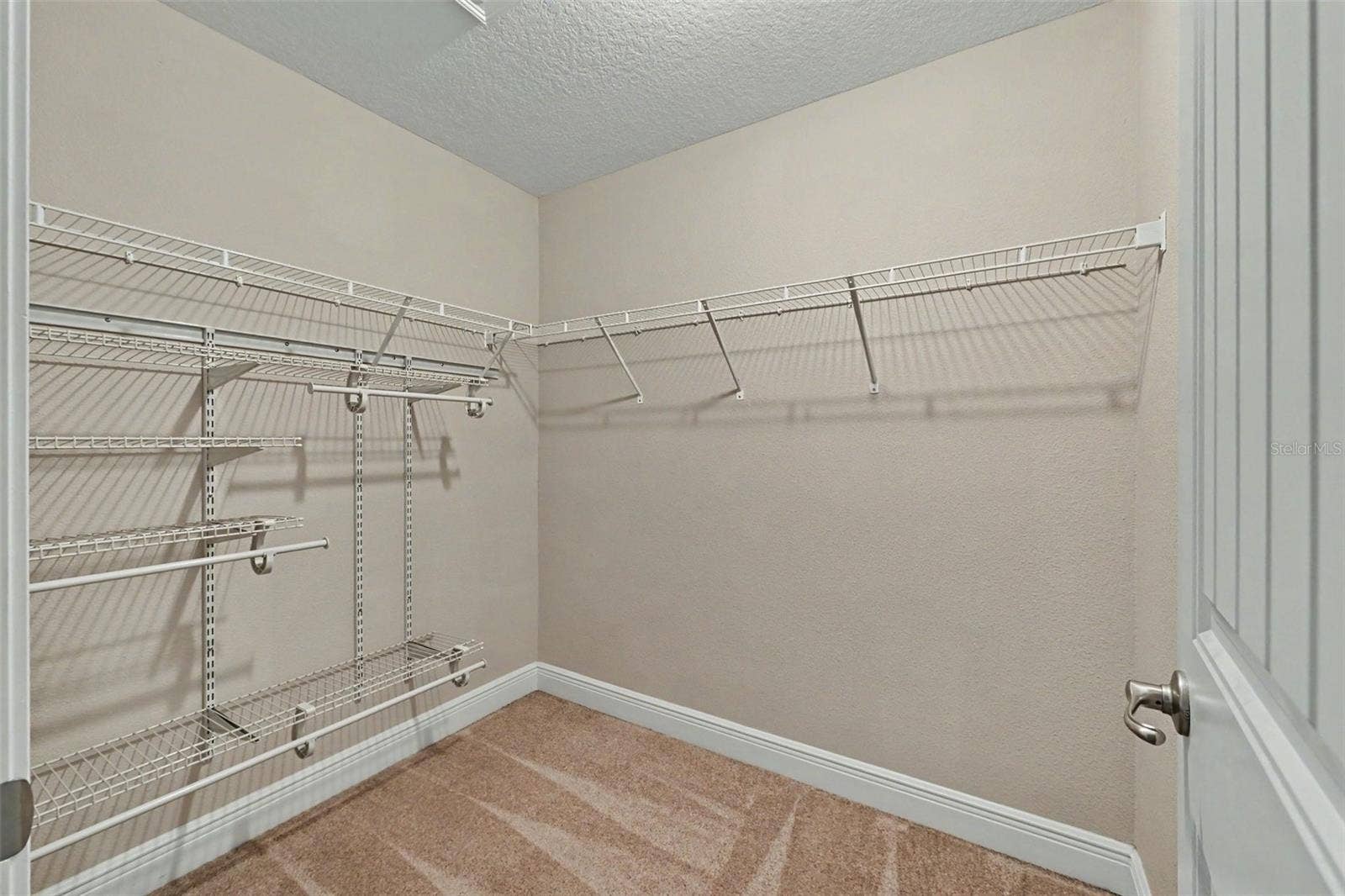 8751 SE 162ND STREET, Summerfield, FL 34491 8751 SE 162ND STREET, Summerfield, FL 34491
