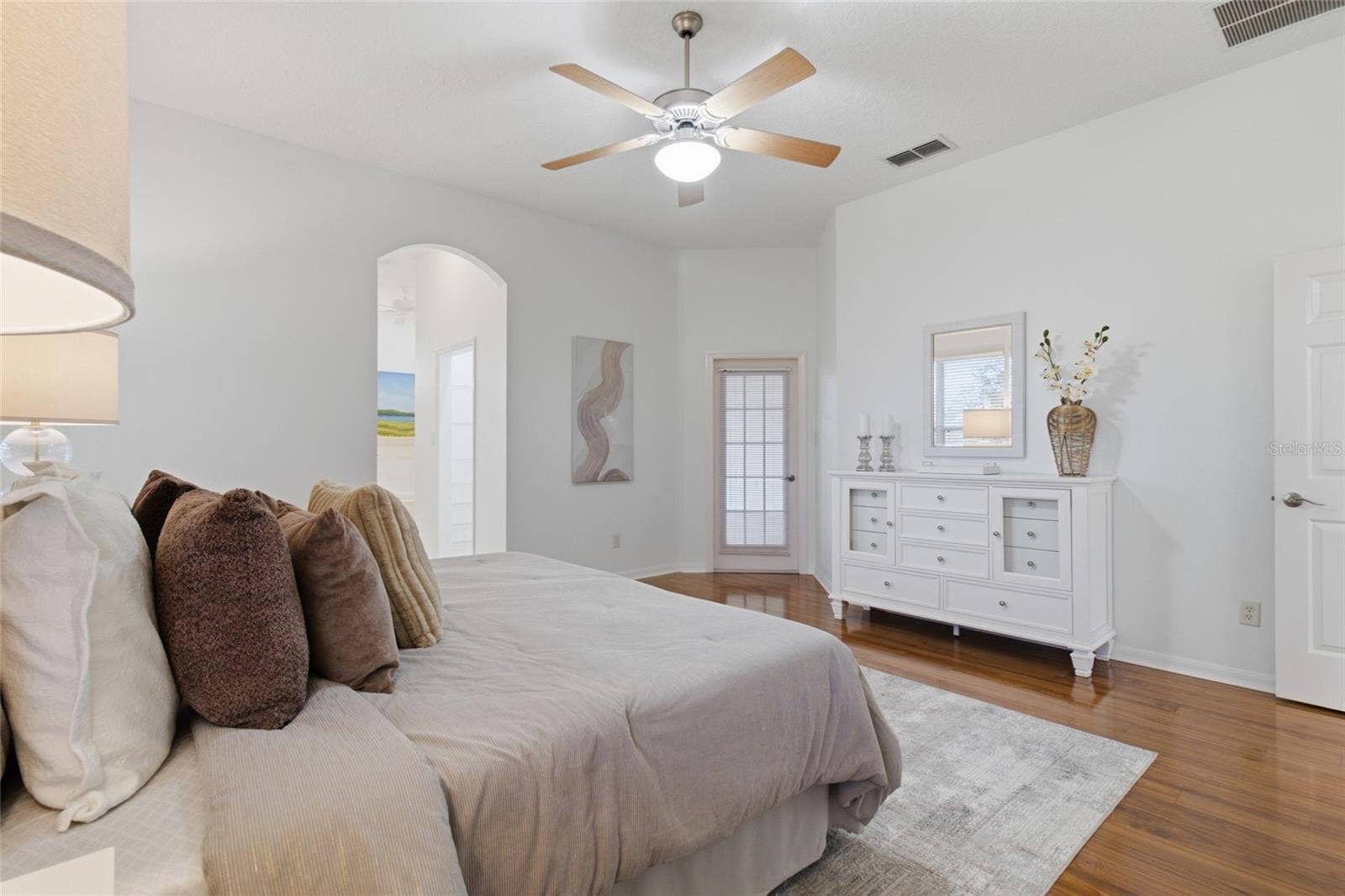 4632 NOTTOWAY DRIVE, Leesburg, FL 34748