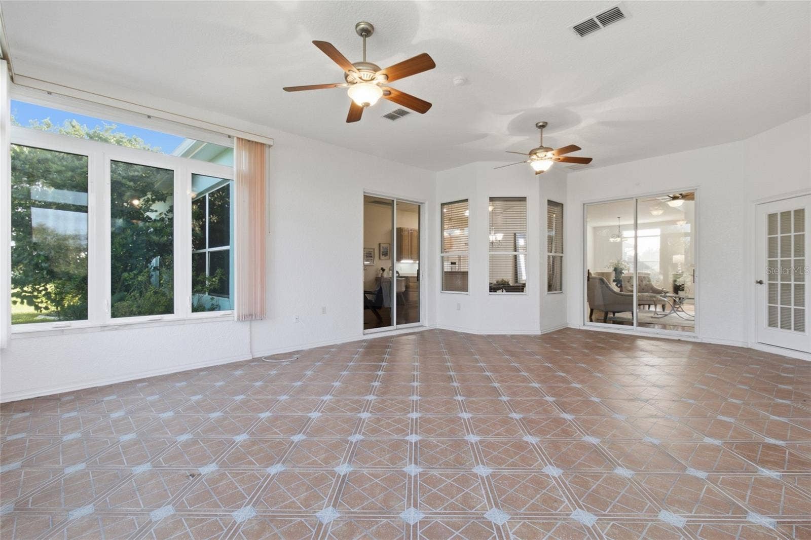 4632 NOTTOWAY DRIVE, Leesburg, FL 34748