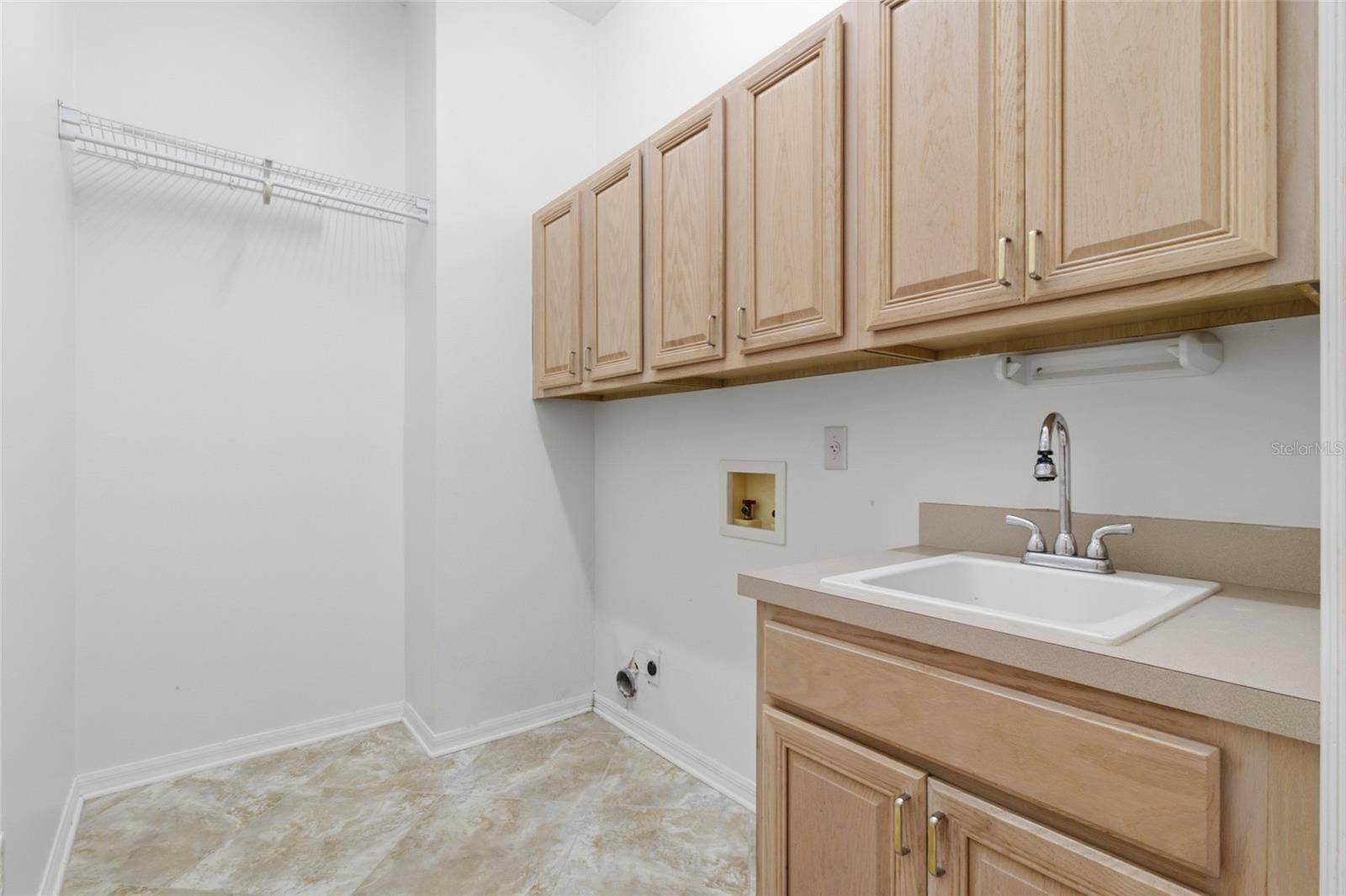 4632 NOTTOWAY DRIVE, Leesburg, FL 34748