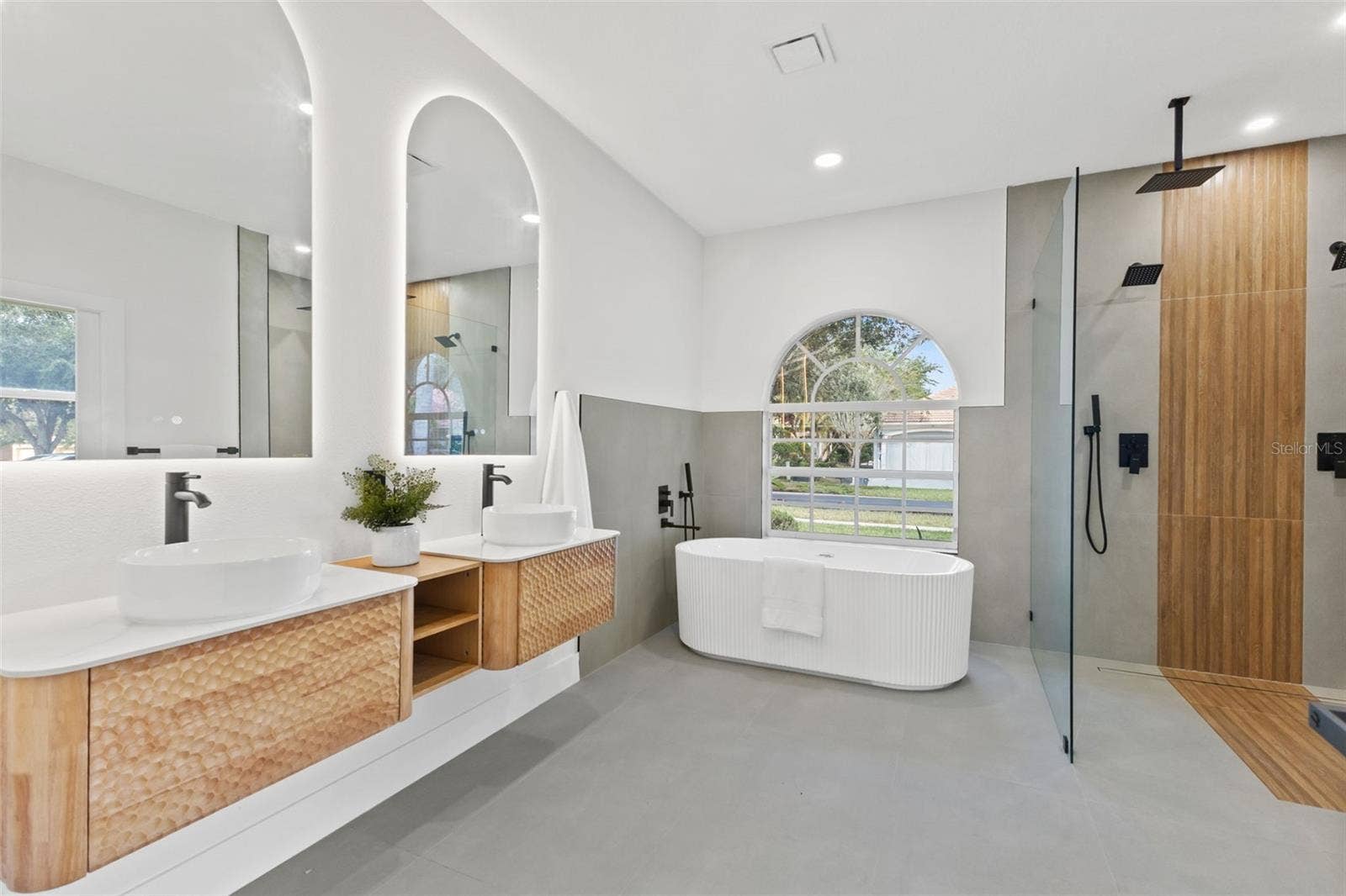 17206 TALENCE COURT, Tampa, FL 33647 Primary Bathroom