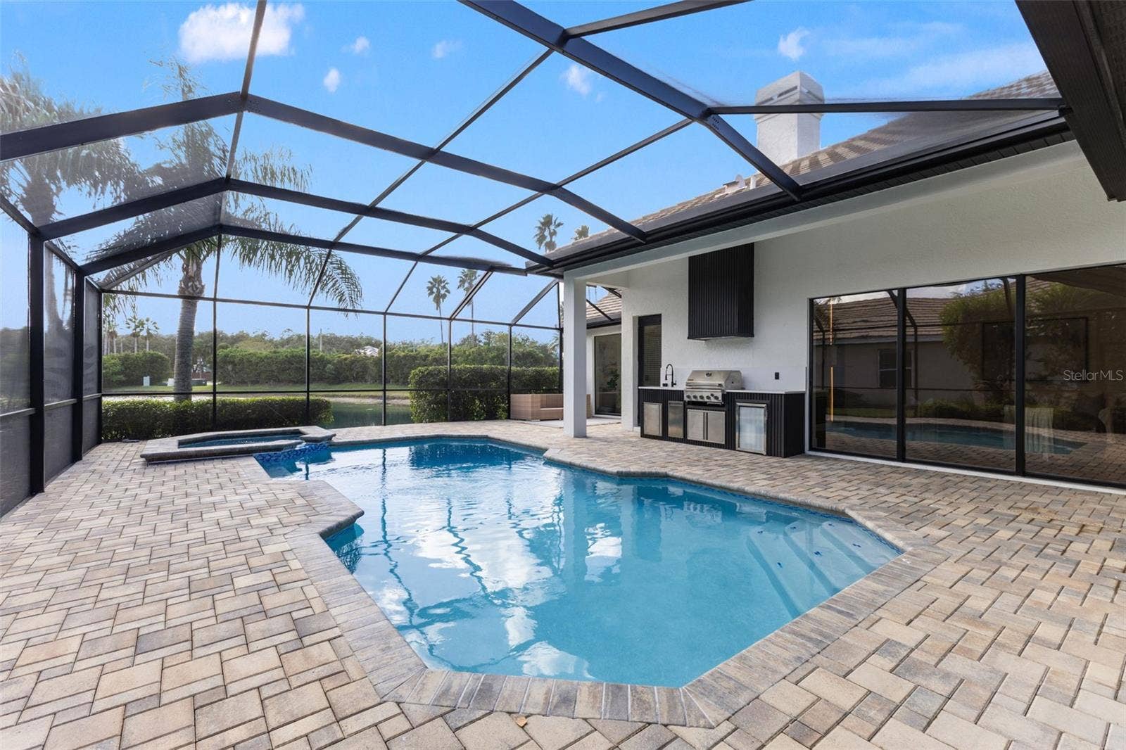 17206 TALENCE COURT, Tampa, FL 33647 Screened pool