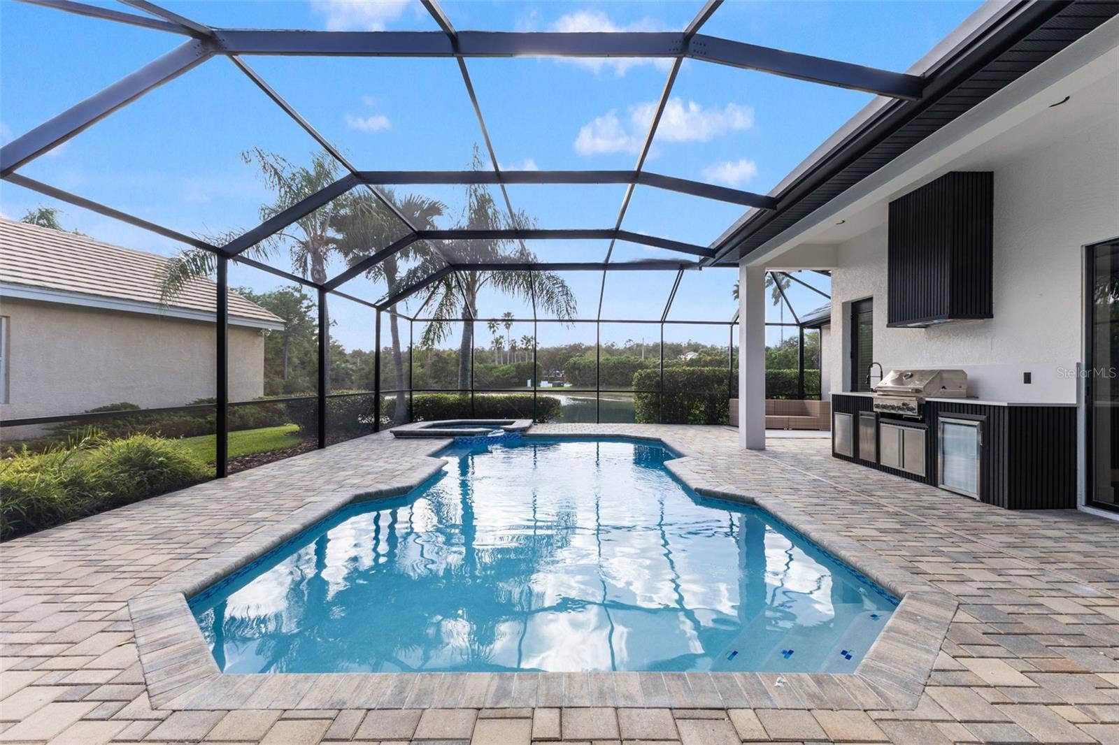 17206 TALENCE COURT, Tampa, FL 33647 Screened pool