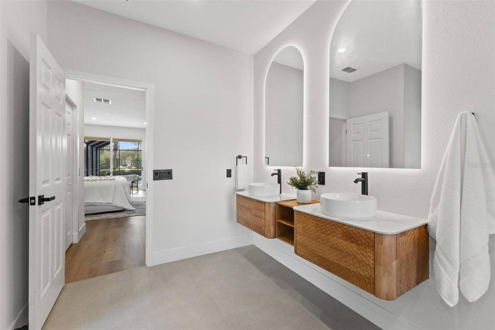 17206 TALENCE COURT, Tampa, FL 33647 Primary Bathroom